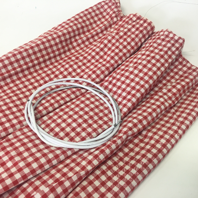 CAFE CURTAIN, Red & White Check - Assorted Sizes